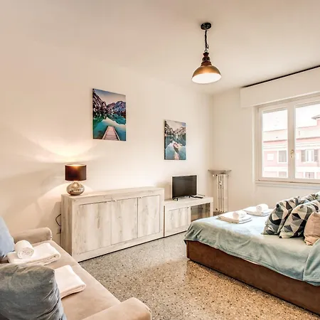 Experience San Giovanni Apartment *