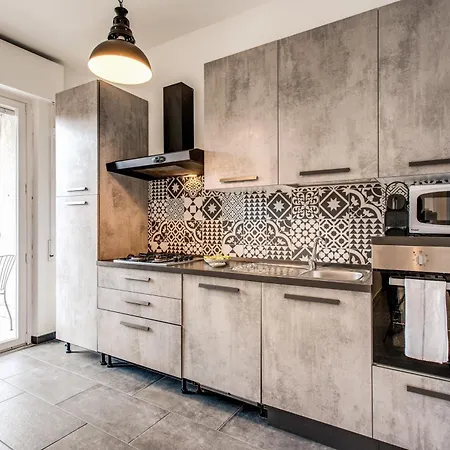 Experience San Giovanni Apartment *